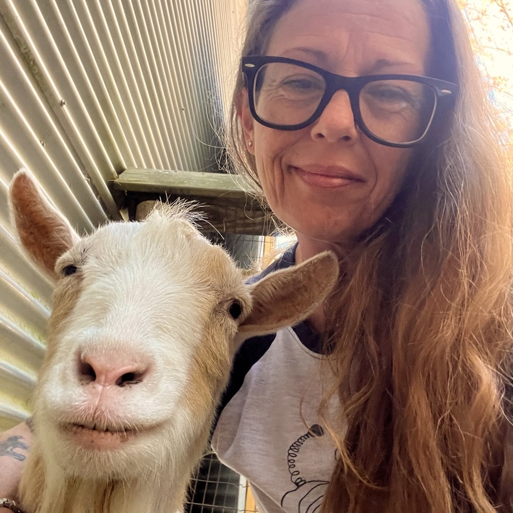 Meet your Posher, Deanna